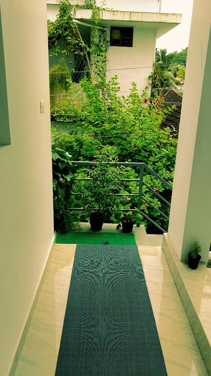 Villa Mariana Kochi المظهر الخارجي الصورة
